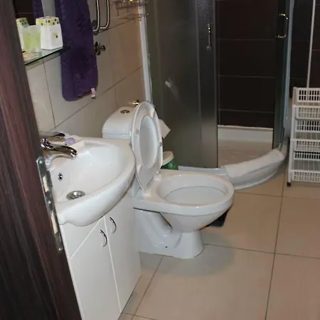 Lila U Kraljevim Cardacima