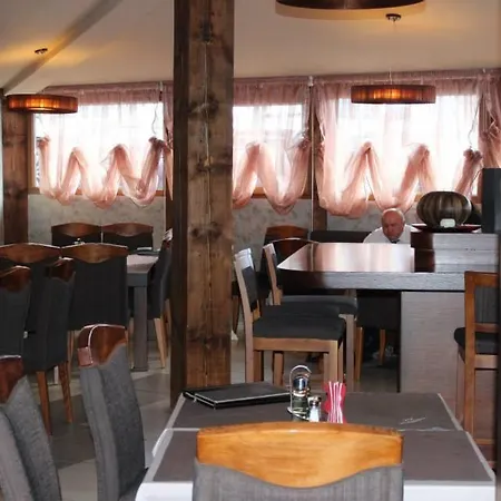 Lila U Kraljevim Cardacima