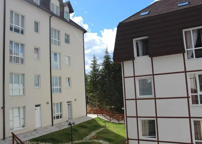 Lila U Kraljevim Cardacima