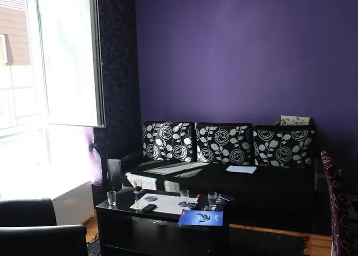 Lila U Kraljevim Cardacima *